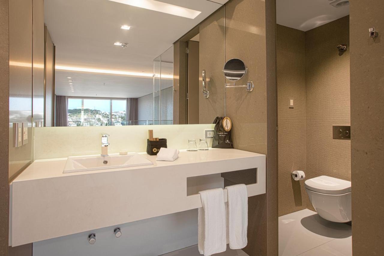 Suryaa Hotel Pinhais, Curio Collection By Hilton 외부 사진