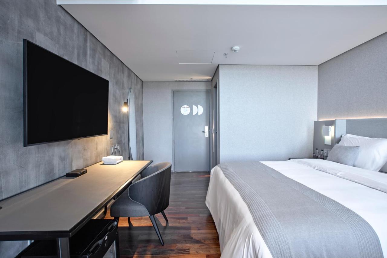 Suryaa Hotel Pinhais, Curio Collection By Hilton 외부 사진
