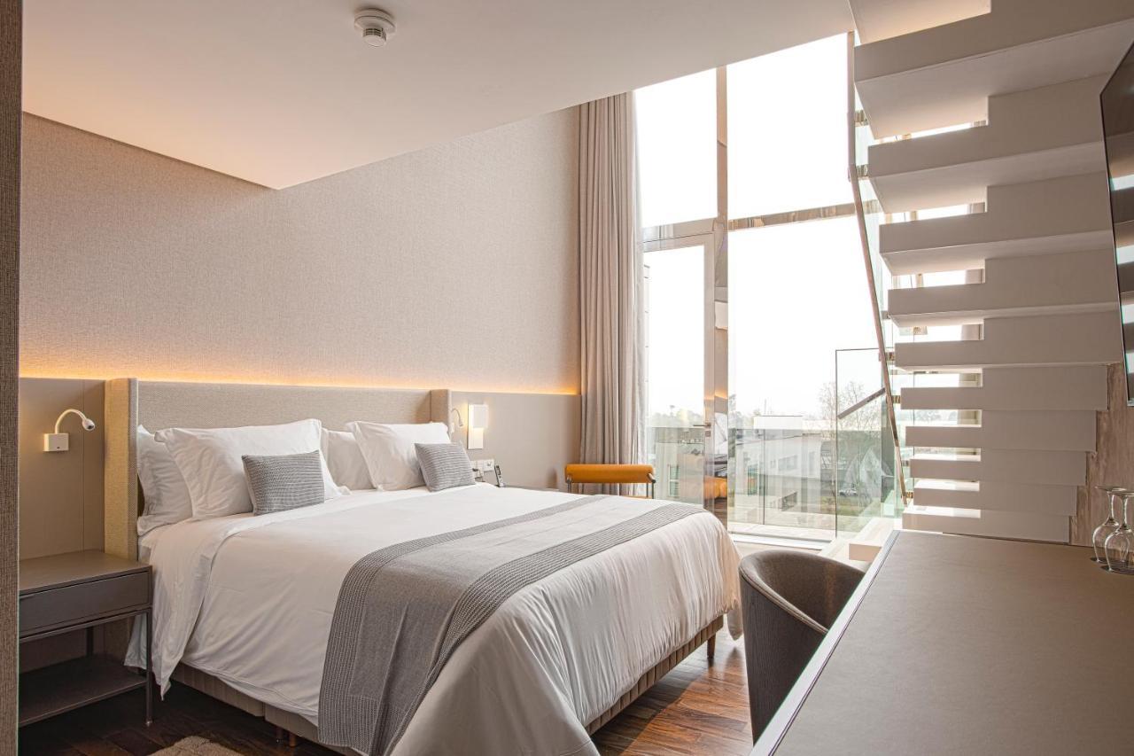 Suryaa Hotel Pinhais, Curio Collection By Hilton 외부 사진