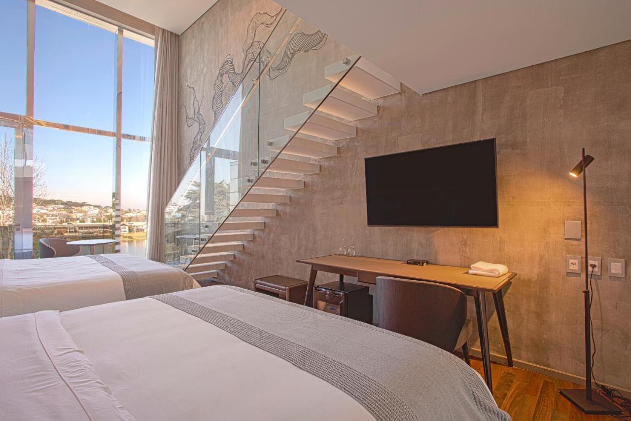 Suryaa Hotel Pinhais, Curio Collection By Hilton 외부 사진