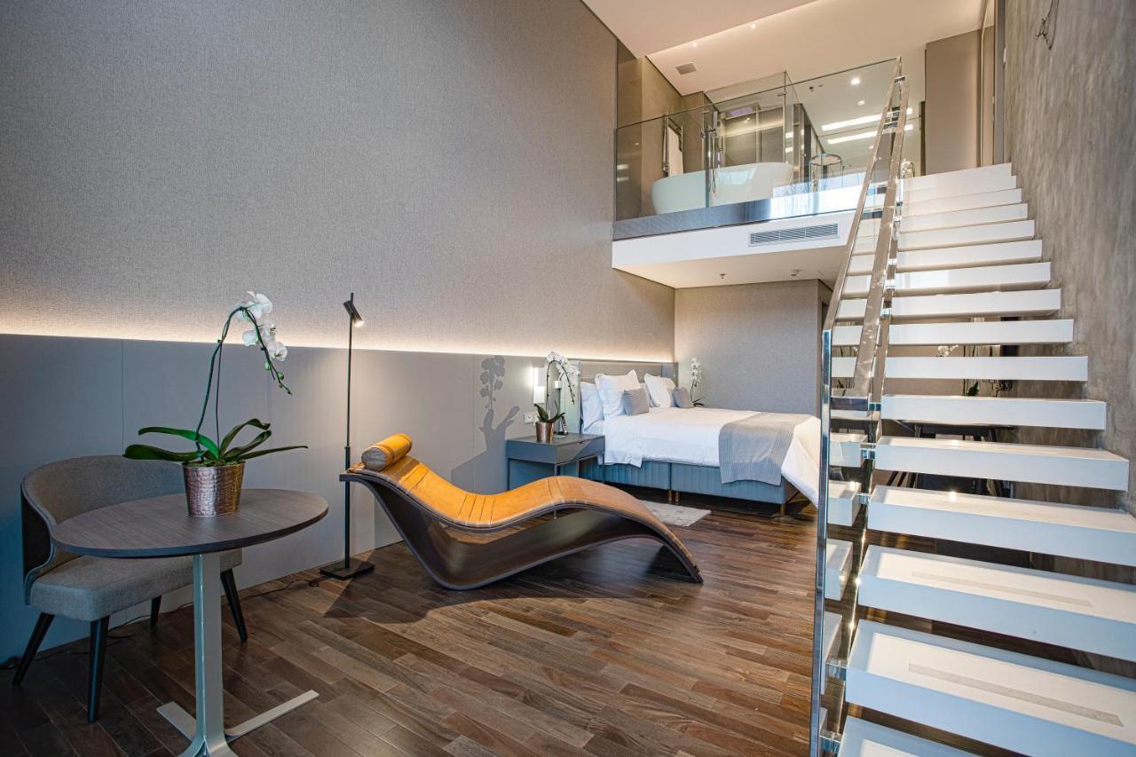 Suryaa Hotel Pinhais, Curio Collection By Hilton 외부 사진