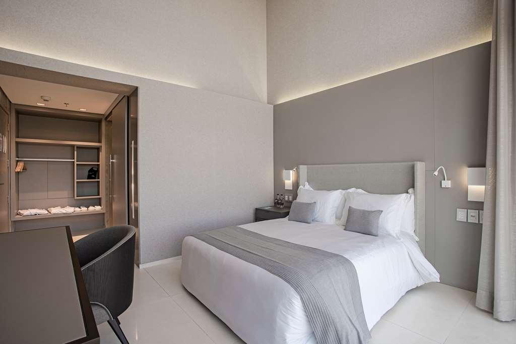 Suryaa Hotel Pinhais, Curio Collection By Hilton 객실 사진