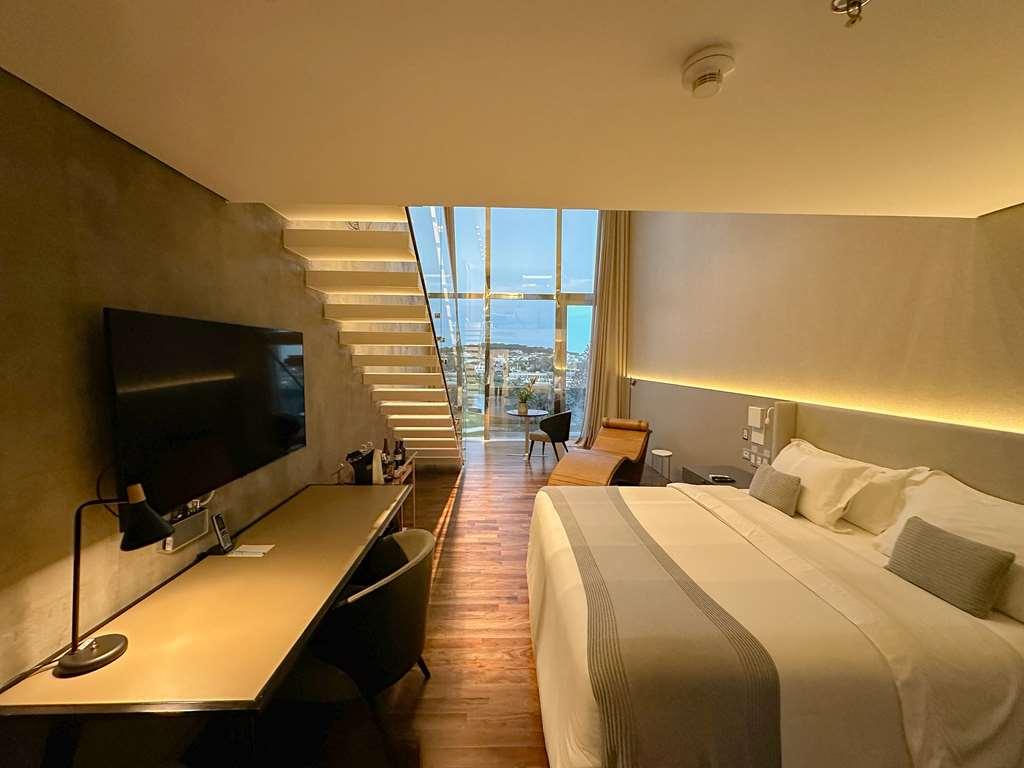 Suryaa Hotel Pinhais, Curio Collection By Hilton 시설 사진